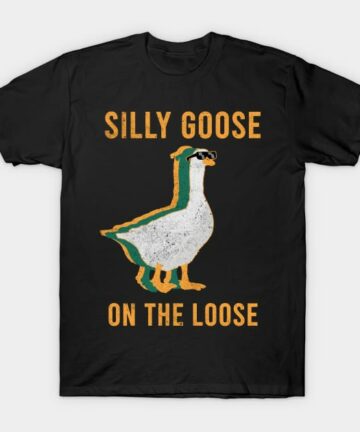 Silly Goose on the loose Retro T-Shirt